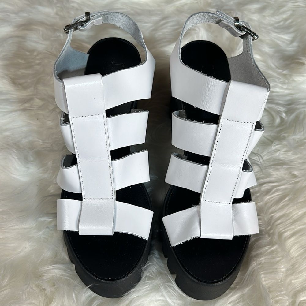 New white and black wedges - Picture 2 of 8